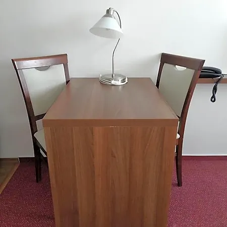 Klar Szálloda Lipótszentmiklós