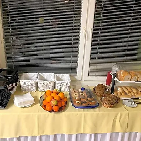 Klar Otel 3*
