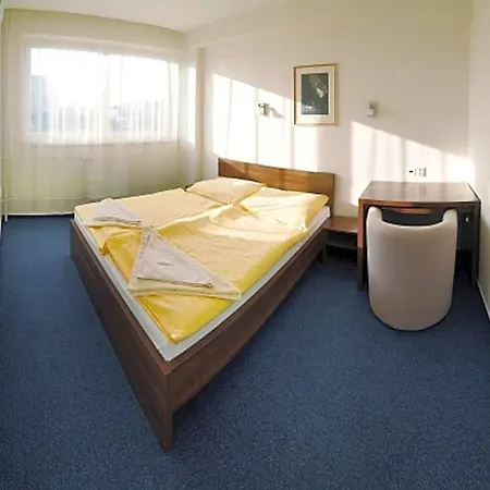 Klar Otel 3*